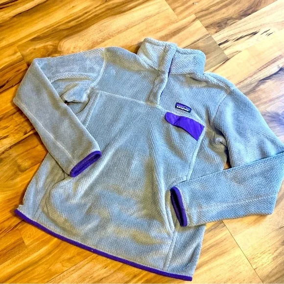 Patagonia Grey Half-Button Fleece Jacket - Picture 2 of 13